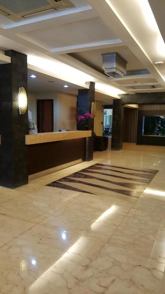 Rota International Hotel Yakarta Exterior foto